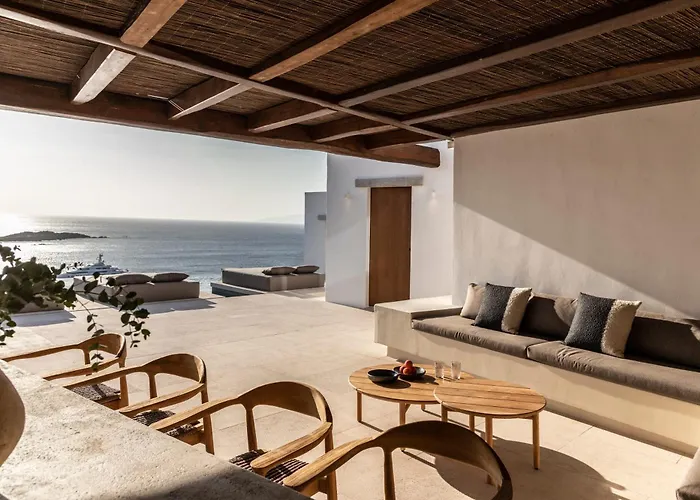 The Skyvilla Mykonos - A Landmark With Breathtaking Views Of The Psarou Bay Willa