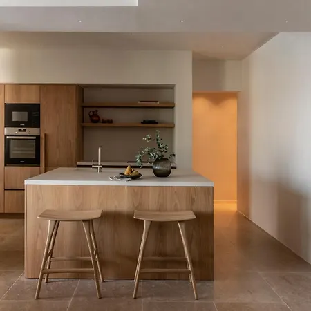 The Skyvilla Mykonos - A Landmark With Breathtaking Views Of The Psarou Bay Вилла Платис Ялос